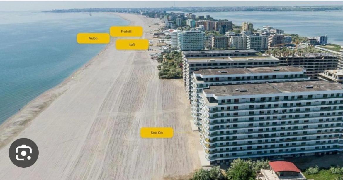 Studio Mamaia-Seaonbeach-By Mihaela Buitenkant foto